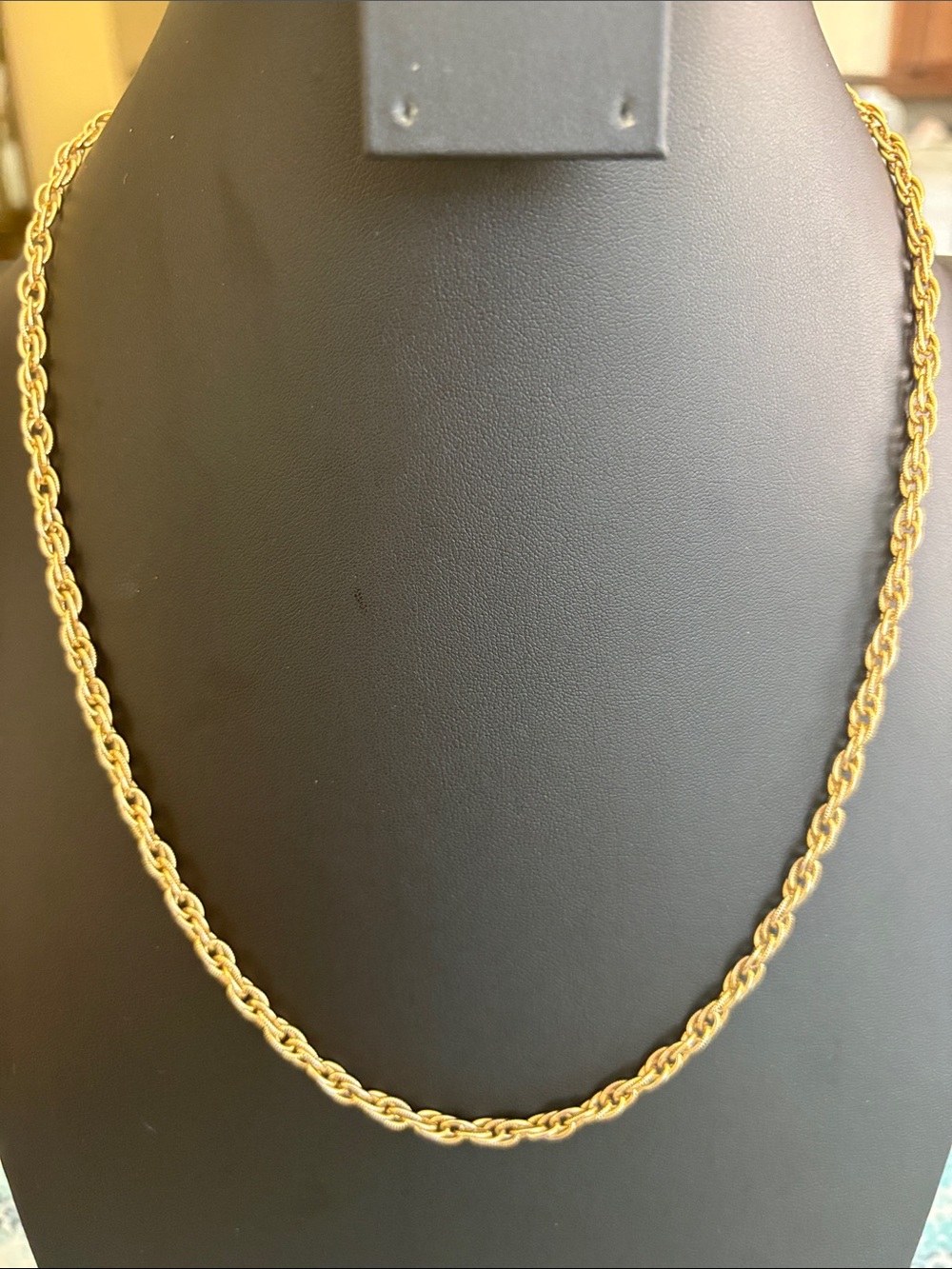 Vintage gold tone twisted rope chain 24” unisex men women